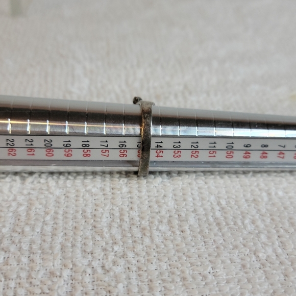 Vintage Flower ring 925 Sterling Silver size 7 - Picture 2 of 12